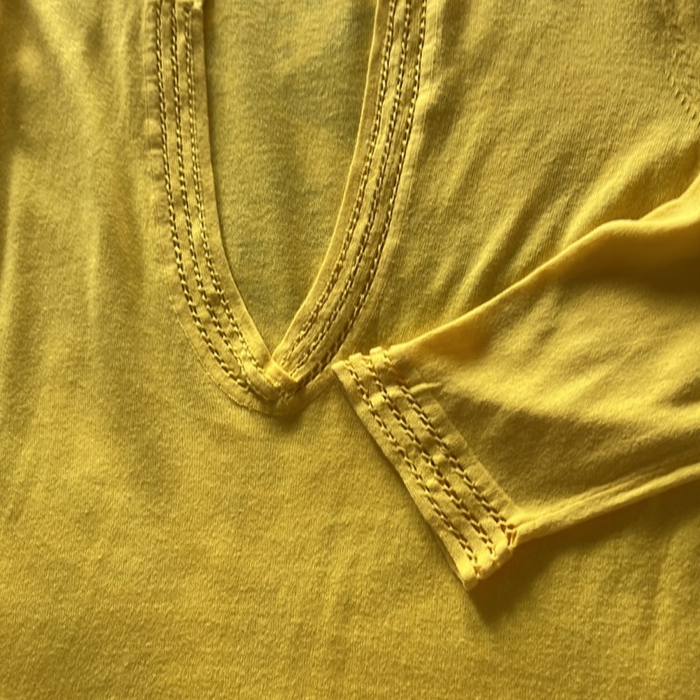 Talbots Vibrant Yellow Prima Cotton Tunic Lightweight Sweater Size Medium - Picture 6 of 8